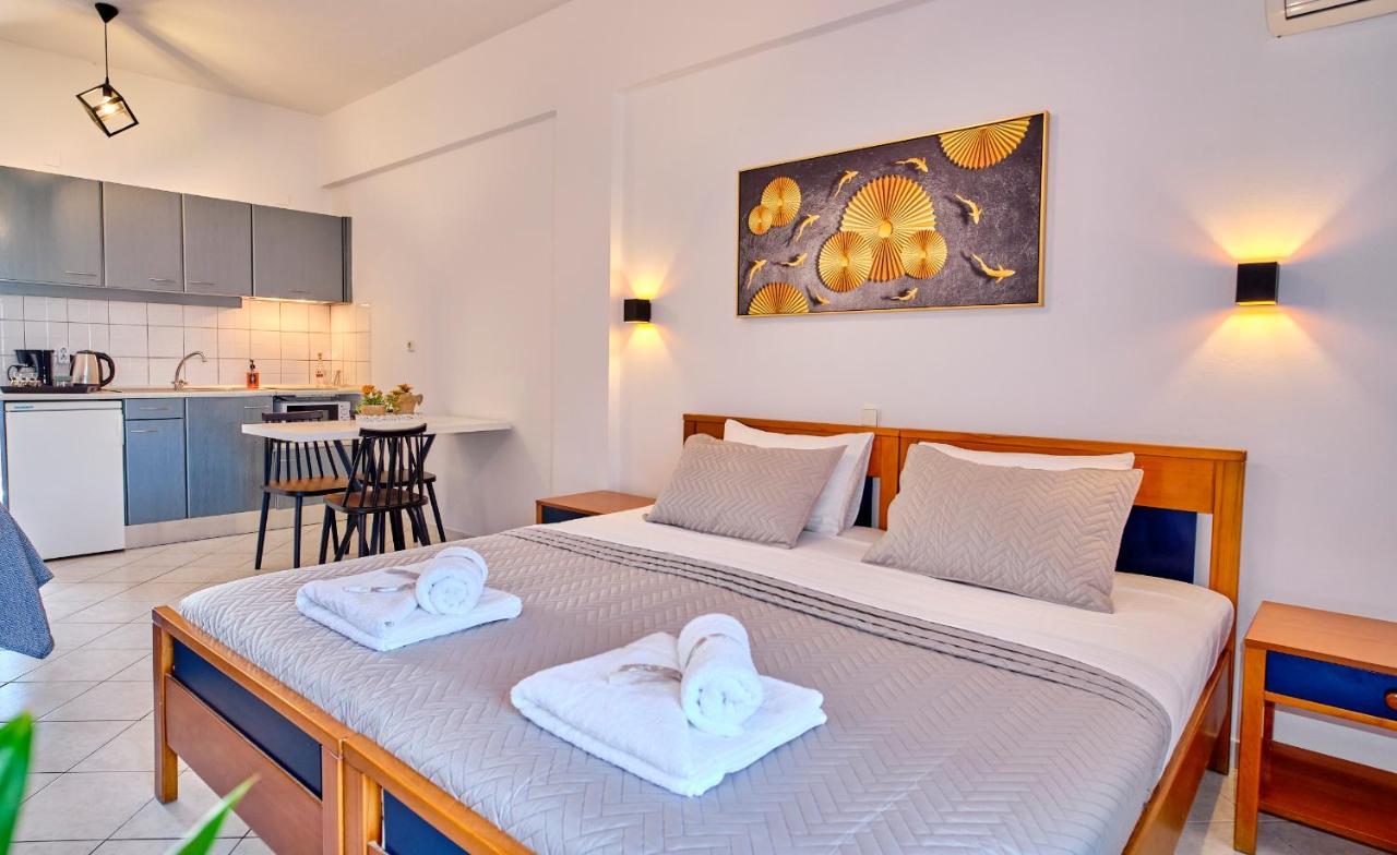 Logas Beach Studios Peroulades  Exterior foto