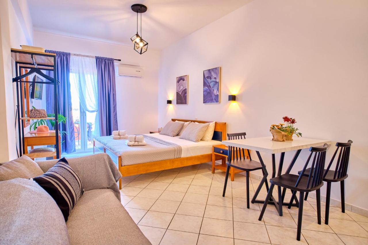 Logas Beach Studios Peroulades  Exterior foto