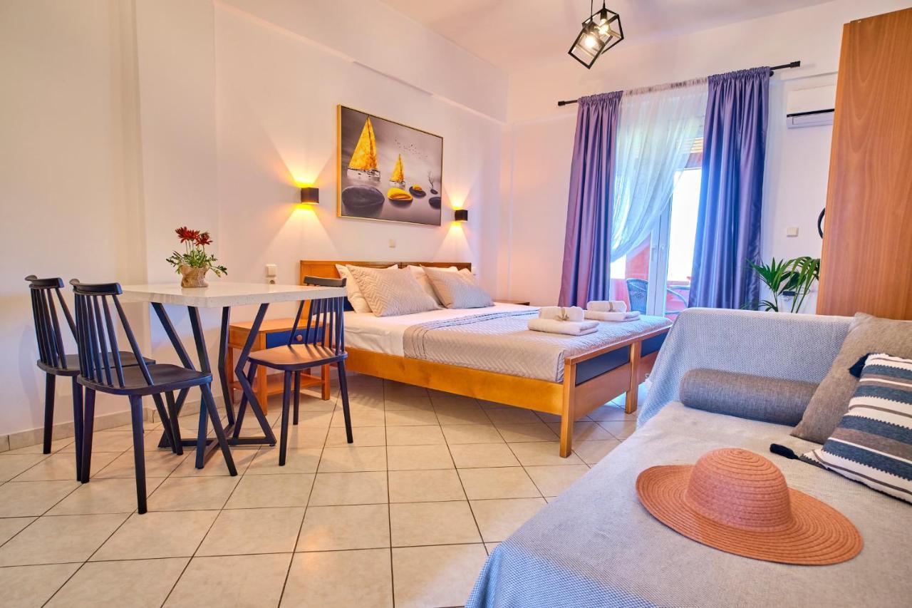 Logas Beach Studios Peroulades  Exterior foto