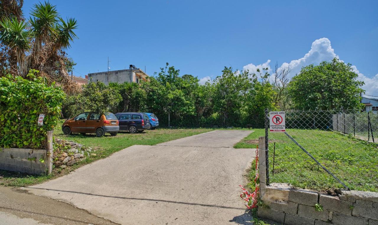 Logas Beach Studios Peroulades  Exterior foto